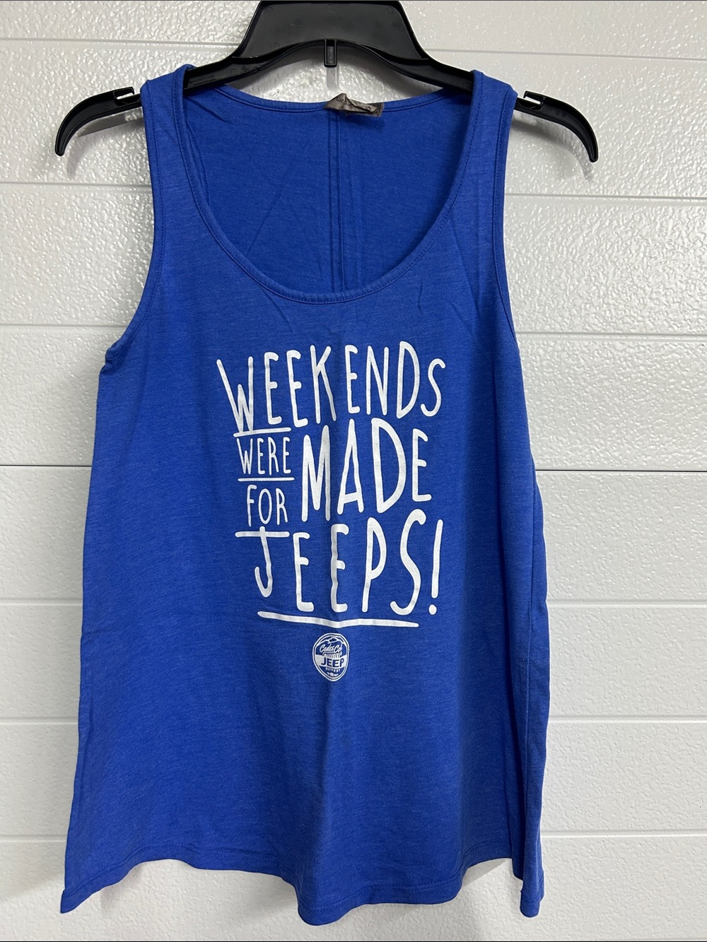 Jeep Women's Royal Blue 'Weekends Were Made for Jeeps' Graphic Tank